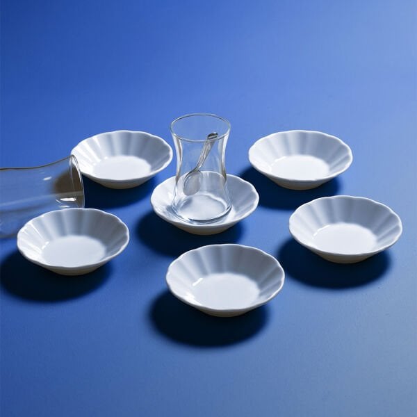 Güral Porselen Acem 6'lı Çay Tabağı Seti