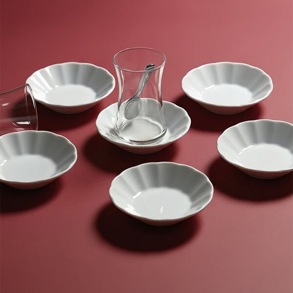 Güral Porselen Acem 6'lı Çay Tabağı Seti