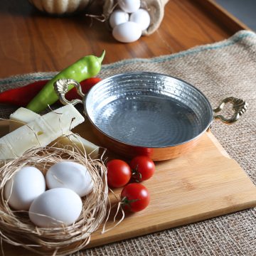 Fecra Dövme 18 cm Kulplu Bakır Sahan