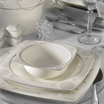 Kütahya Porselen Bone Mare 62 Parça 9676 Desenli Yemek Takımı