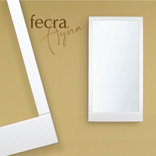 Fecra Mayda 69x139 Cm Dekoratif İnce Çizgi Desenli Büyük Boy Beyaz Çerçeveli Ayna