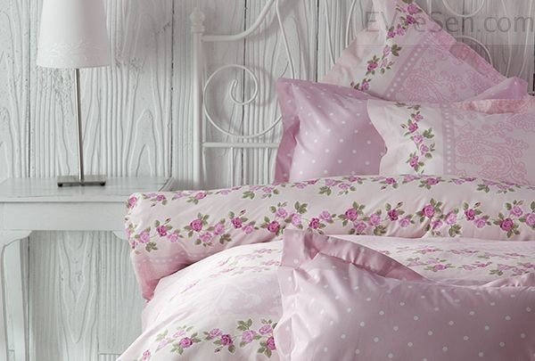 Soley Ranforce Çift Kişilik Nevresim Takımı Spring Pudra