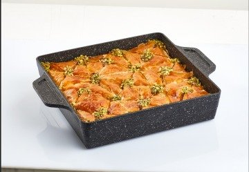 Falez Karem Döküm Fırın Tepsi Tavası 28 cm