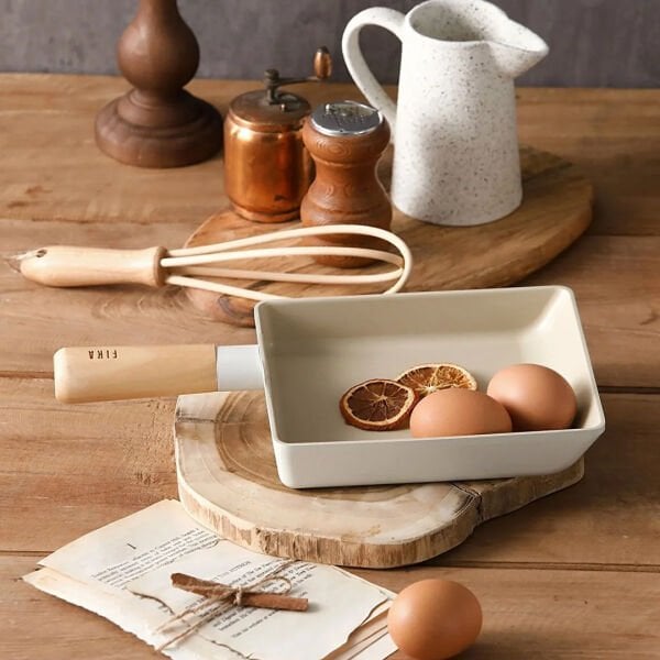 Neoflam Fika Alüminyum Döküm Omlet Tava Bej 15 Cm