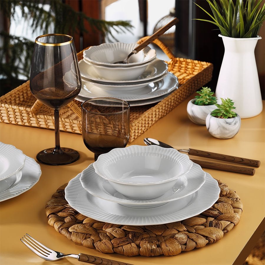 Porland Frilly Beyaz 18 Parça Yemek Takımı