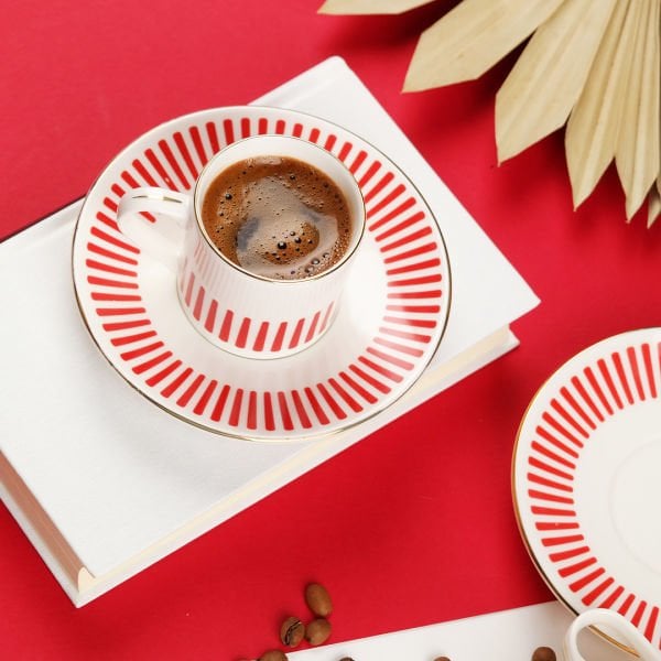 Porser Alya 4 Parça Kahve Fincan Takımı Kırmızı